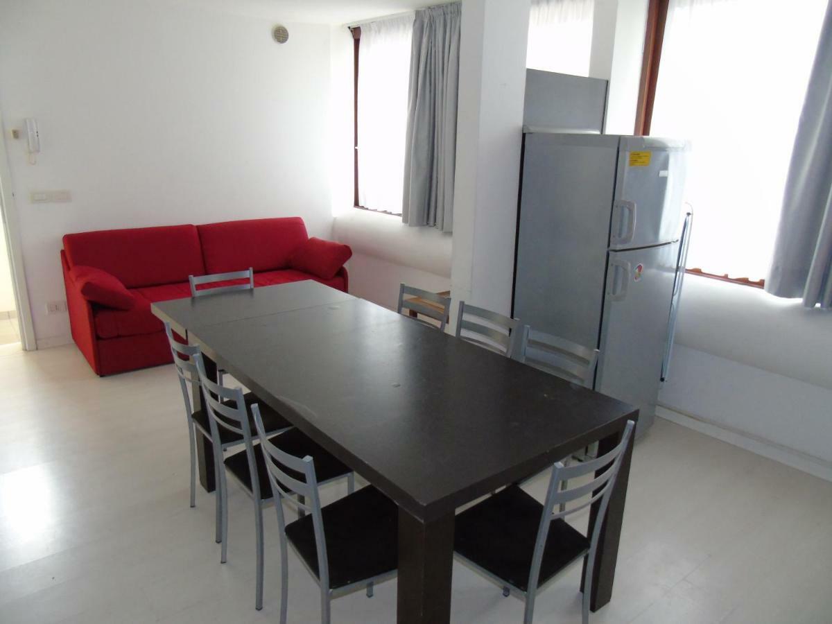 ליגננו סביאדורו Condominio Nautilus מראה חיצוני תמונה
